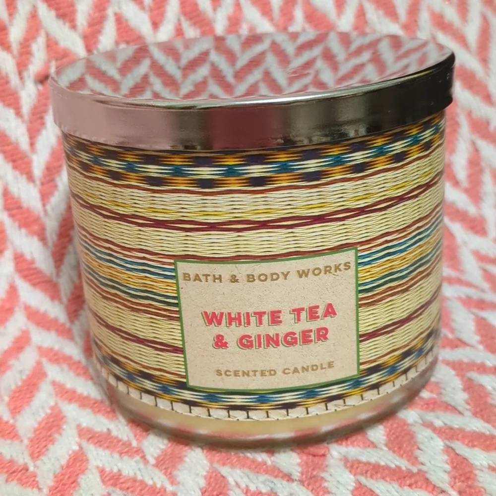 NWT BBW Bath and Body Works White Tea & Ginger 3-Wick Candle 14.5 oz